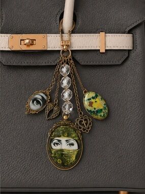Fornasetti bag purse charm key ring Keychain Accessory green gold Antique Heart
